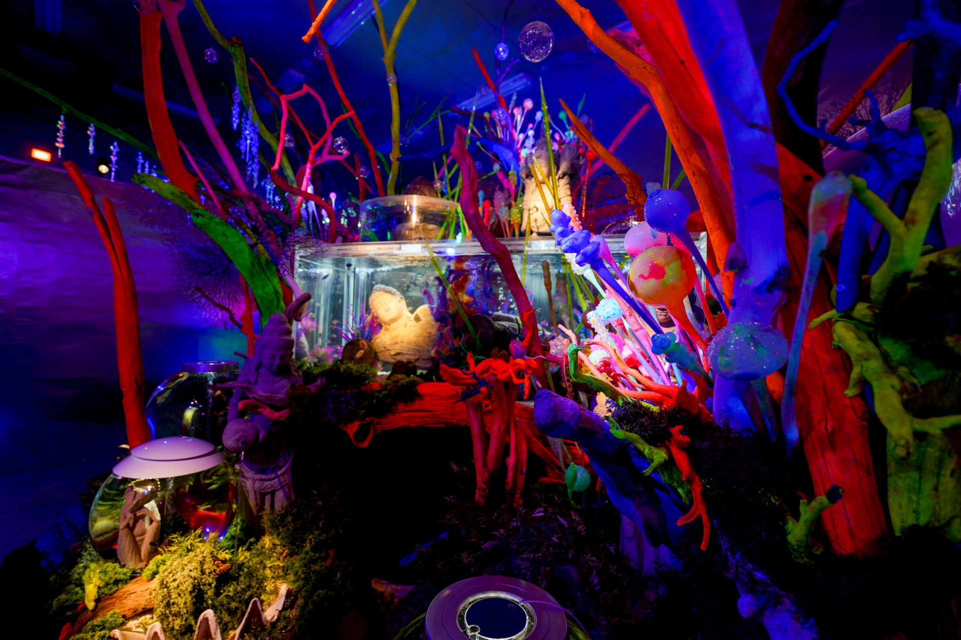 期間限定 「UNDER WATER SPACE NAGOYA」 mozoワンダーシティに明日オープン！宇宙旅行を模した異次元アクアリウムは 新感覚なアート展示にのサブ画像10