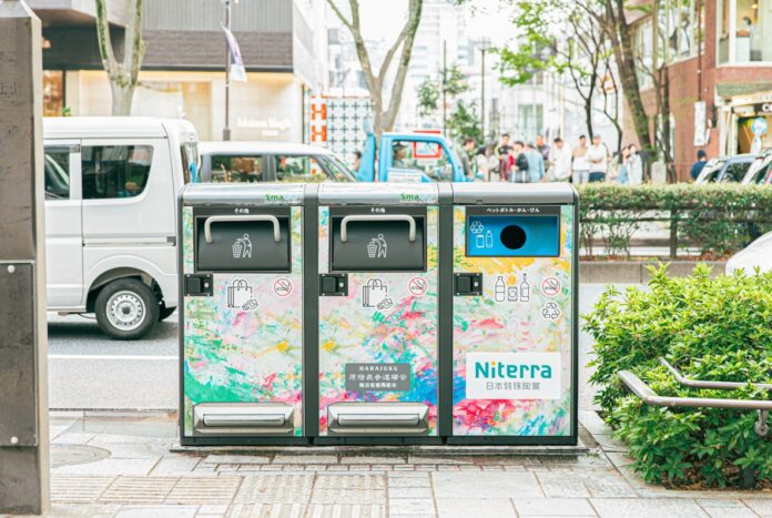 東京・表参道に設置中のIoTスマートゴミ箱 “SmaGO”を使⽤した「スマートアクションプロジェクト」のメイン画像