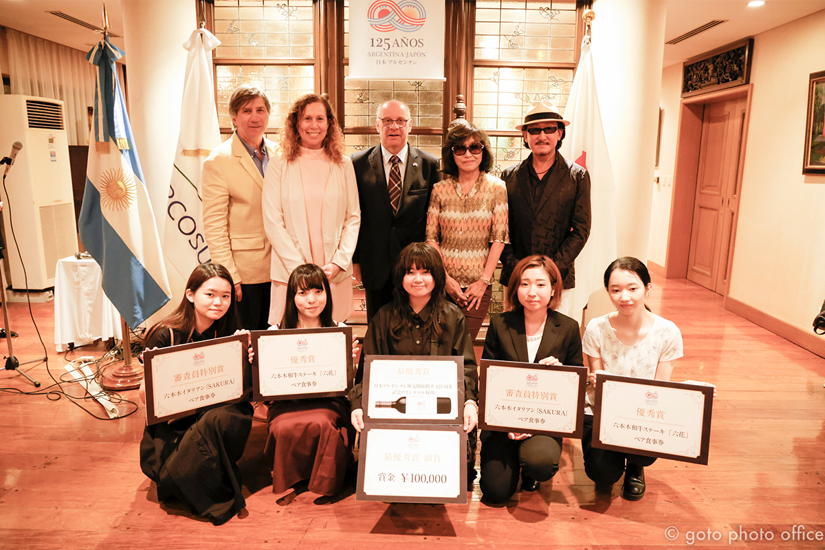 5月30日は「ゴミゼロの日」。株式会社ソムリエ×女子美術大学「ワインボトルをアートの力でリサイクル」のサブ画像5