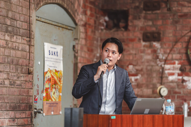 日本醸造協会主催の清酒経営セミナーにて高級日本酒ブランド「TAKANOME」創業者 平野晟也が講師として登壇のメイン画像