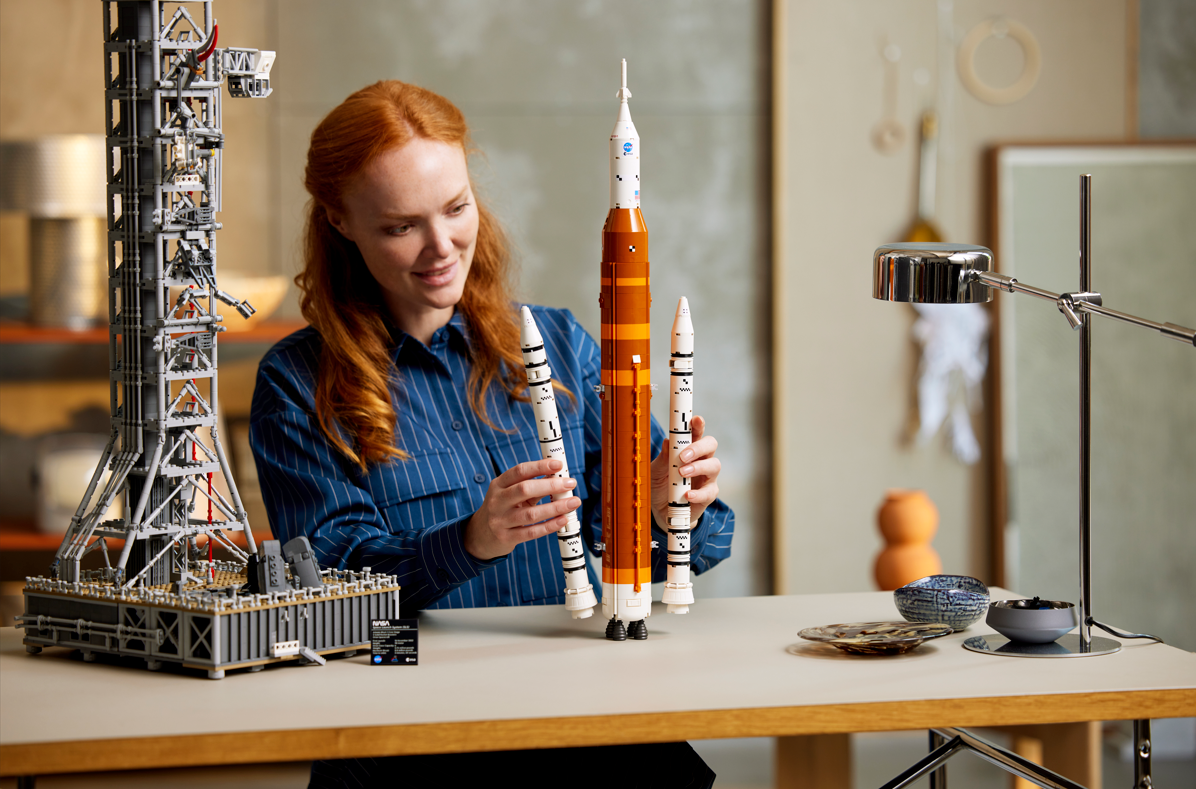 「レゴ®アイコン NASA アルテミス スペース・ローンチ・システム」「レゴ®アート 天の川銀河」2024年5月18日（土）より販売開始のサブ画像5_切り離せる固体ロケットブースター