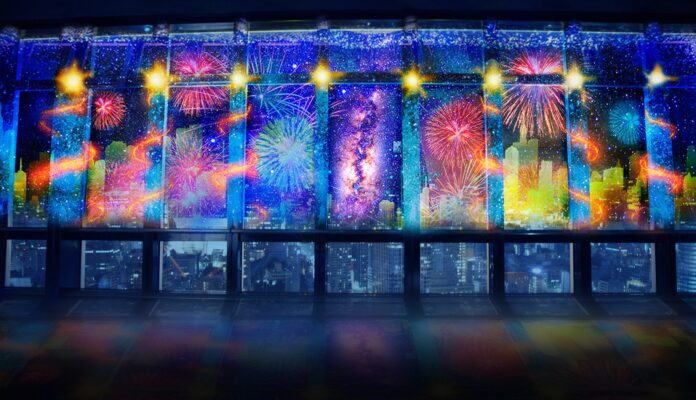 東京タワー×ネイキッド、東京夜景に広がるデジタル花火のマッピングショーのメイン画像