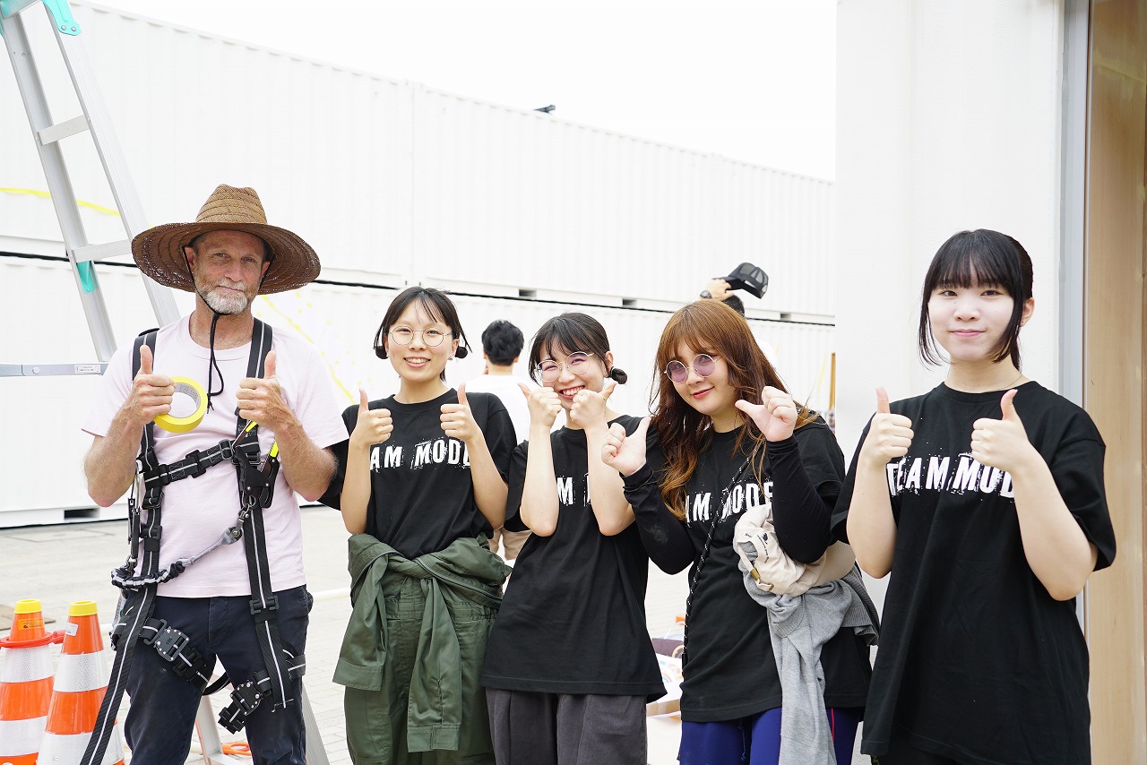 【モード学園】人気音楽フェス『GREENROOM FESTIVAL』で海外アーティストの大型アート作品制作をサポートのサブ画像1