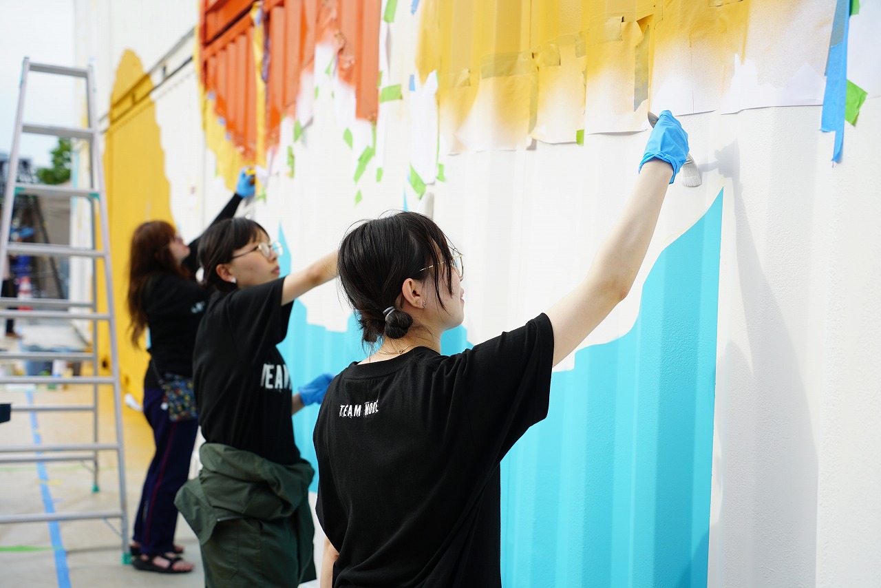 【モード学園】人気音楽フェス『GREENROOM FESTIVAL』で海外アーティストの大型アート作品制作をサポートのサブ画像2
