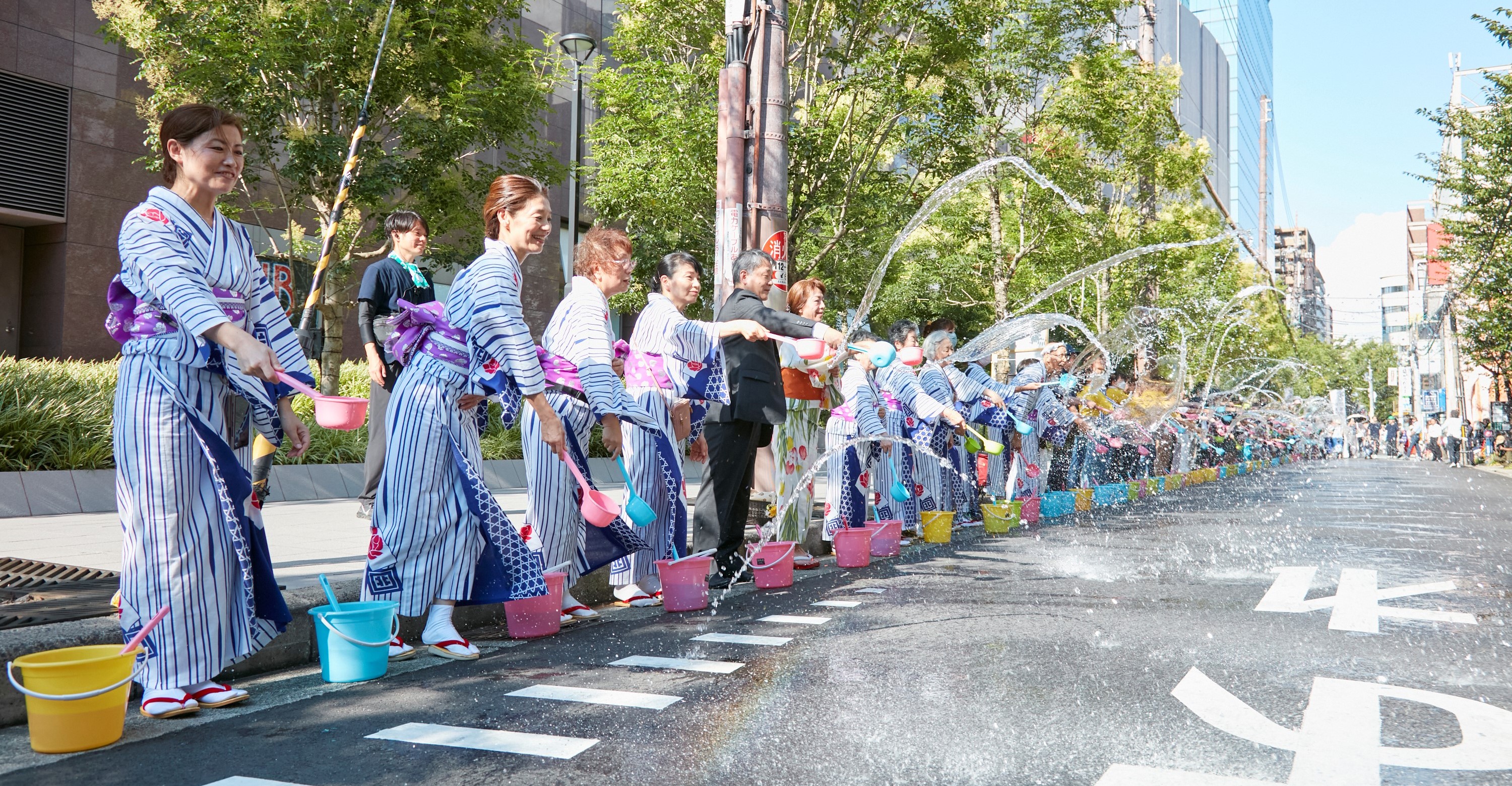 第11回「梅田ゆかた祭2024」開催にあわせて、梅田のシンボル「テッド・イベール」が浴衣姿に！のサブ画像6