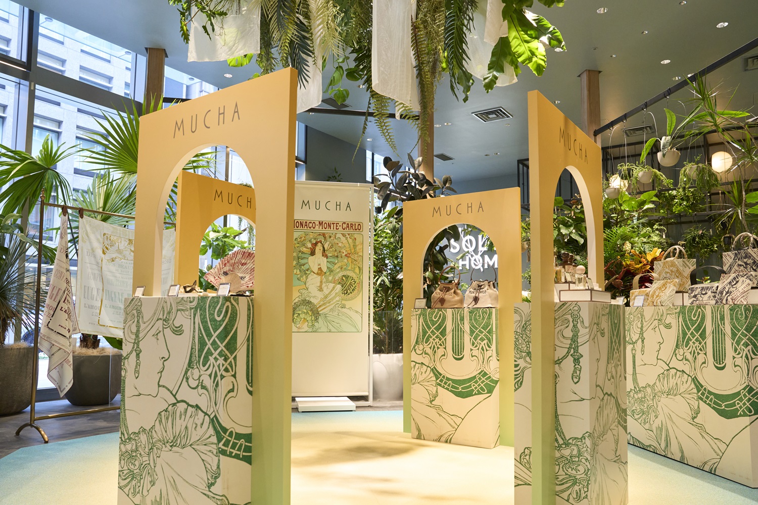 【MUCHA(ミュシャ)】ブランド初のポップアップストアが本日より日本橋にオープン。一足先に俳優の山本美月さんが来場。のサブ画像3