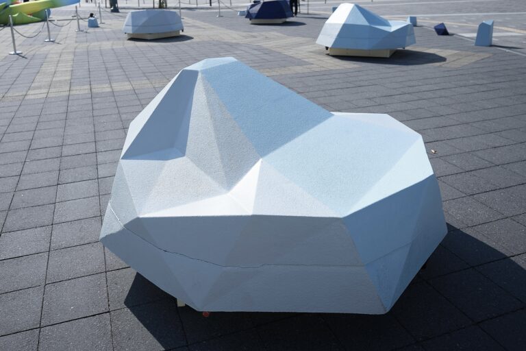 日本国際博覧会（大阪・関西万博）に未来の景観をデザインするファニチャー遊具「CORO」が期間限定で登場！のメイン画像