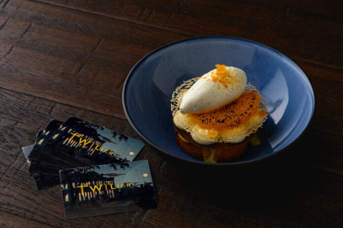 「トワイライト、新版画」展 × レゾナンス（丸の内）展覧会コラボレーションメニューを販売！のメイン画像