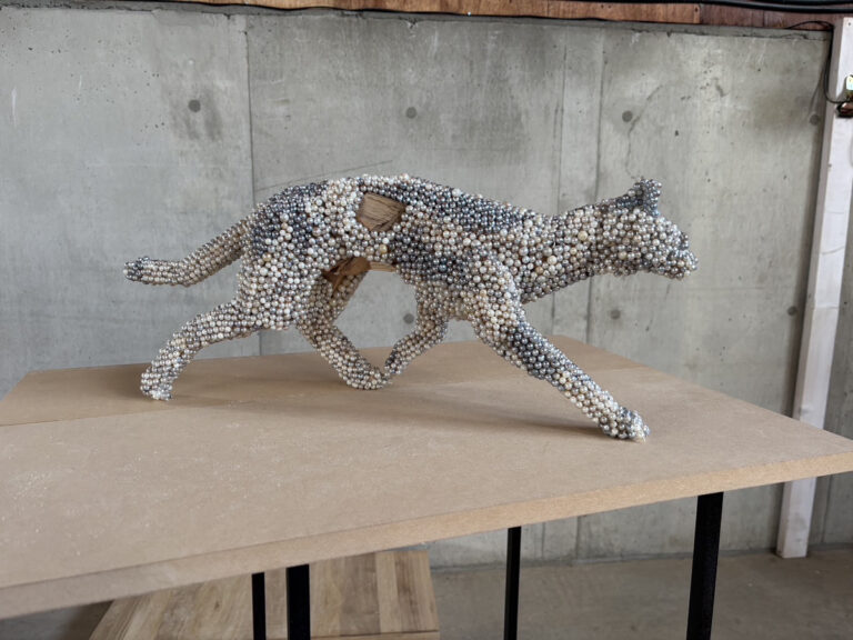 廃材アーティスト加治聖哉と真珠のコラボレーション作品を公開へのメイン画像