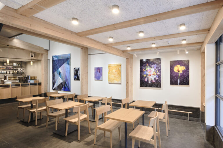 『スターバックス カフェ ＆ アートギャラリー 谷中御殿坂』で開業後2回目の展覧会　コーヒーとアートが織りなす空間で、13組の気鋭アーティストによるフェア展を7月3日(金)より開催のメイン画像