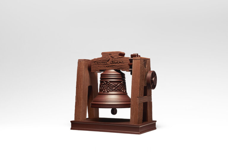 “THE EASTER BELL” OF CHEVAL BLANC PARISのメイン画像