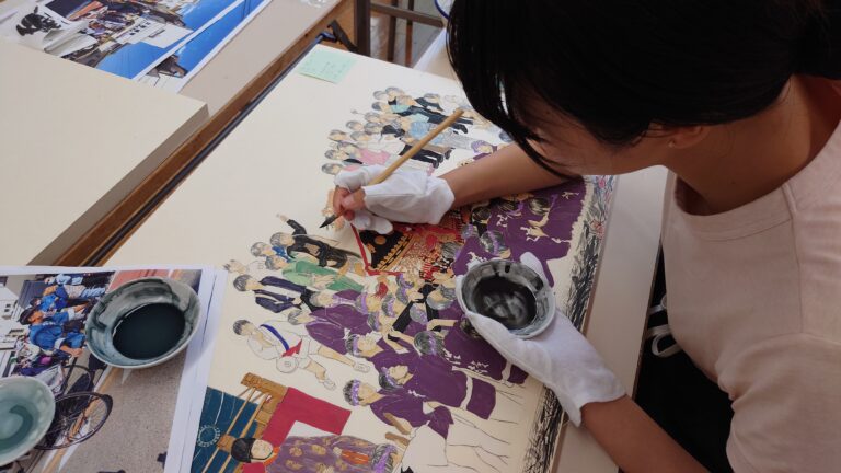 学生たちが未来へ託す、祭りの記憶。「令和洪鐘祭絵巻」完成発表会ー多摩美術大学、江島神社 共同制作（江の島アートフェスティバル会期中）のメイン画像