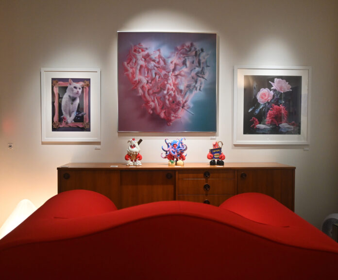 【イベントレポート】インテリアとアートが出会う、ありそうでなかった空間展示『イスとアート展』開催のメイン画像