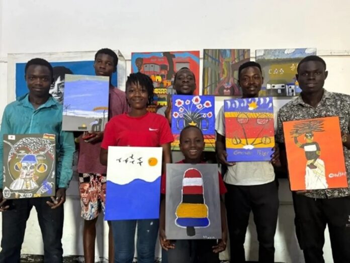 ガーナのスラム街から、アートで社会を救う！「BONBO STARS エポスカード」デビューのメイン画像