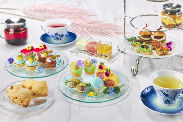 煌めく夏を堪能するアフタヌーンティーのメイン画像