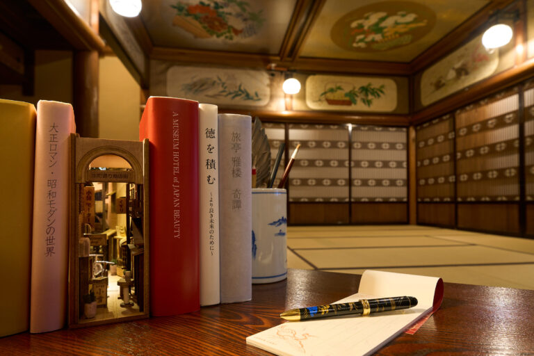 【ホテル雅叙園東京】指先ほどの極小アートから、ジオラマで蘇る圧巻の景色まで、精緻の技と美がもたらす不思議な感覚を堪能「ミニチュア×百段階段～文化財に広がるちいさな世界～」のメイン画像