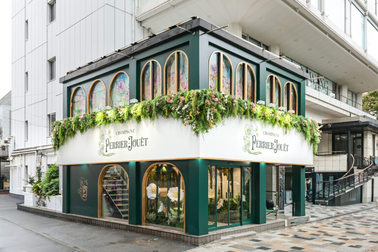 シャンパーニュ ペリエ ジュエのPOP-UPイベント「THE HOUSE OF WONDER」開催。ジャパンアンバサダーの新木優子さんが初のテープカットセレモニーを実施。のメイン画像