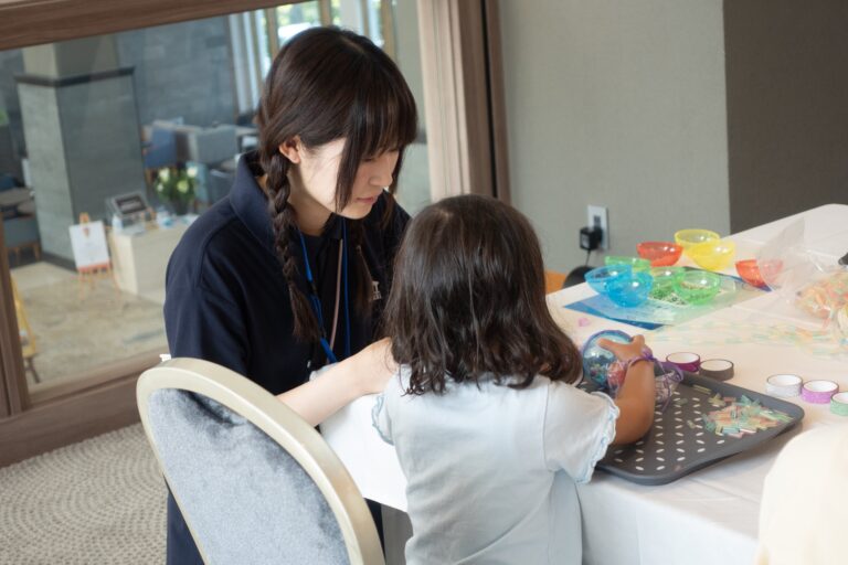 2つのリゾートがアートを感じる空間に 大阪芸術大学 芸術計画学科によるワークショップを開催「Summer Memories 2024 in 白浜」のメイン画像