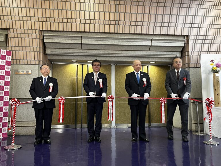 【イベントレポート】大阪芸術大学短期大学部『卒業制作展2025』オープニングセレモニーを実施 合計174点もの情熱溢れる作品が並ぶ、学生の学びの集大成のメイン画像