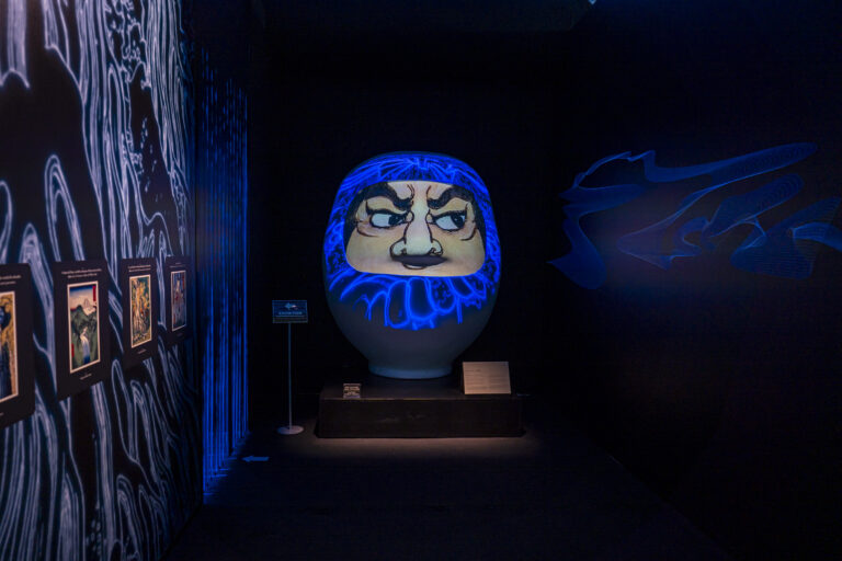 一旗プロデュース「動き出す浮世絵展 MILANO」の公式記録映像“達磨”を公開。遊び心あふれる国芳のだまし絵「上下絵」が魅せる江戸のトリックアート。のメイン画像