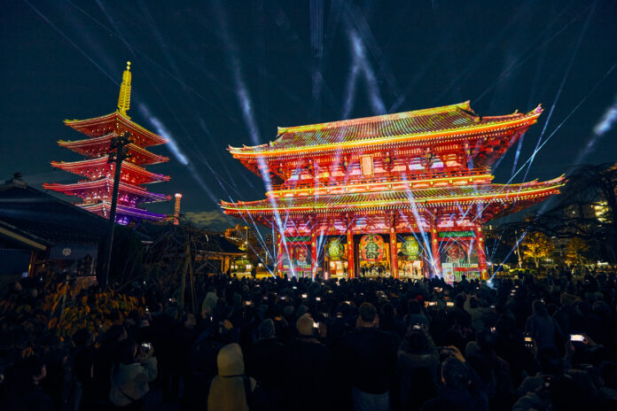 一旗プロデュース「ASAKUSA CULTURE & LIGHTS 2025」来場者数が15万人超を記録。浅草寺史上初のプロジェクションマッピングと伝法院庭園と絵馬堂の特別拝観。公式記録映像を公開。のメイン画像