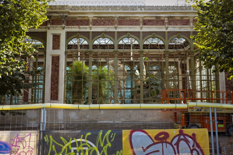 【10月17日開幕】万博の「未来」を再考する―写真家、エヴ・カデューのアジア初個展を奈良で開催のメイン画像