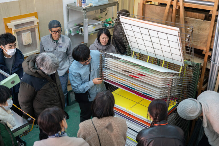 【京都府】アーティストの知られざる創作現場を探検！～アーティストとの交流プログラム「OPEN ARTISTS’ STUDIO 2025」を開催～のメイン画像