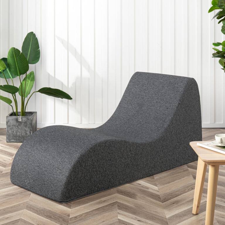 コストコ全店および公式オンラインショップにてリラックスチェア『Vivon ラウンジチェア』のお取扱い開始のメイン画像