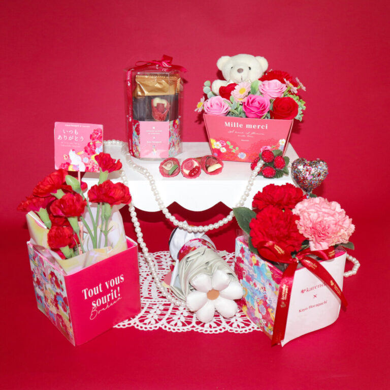 まるでアートな花ギフト　フラワーショップ「karendo（カレンド）」×「ホラグチカヨ」、母の日限定コレクションを新発売のメイン画像