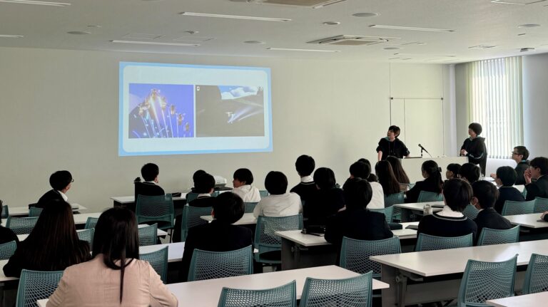 世界中で2.7億人がプレイする争いのないゲーム『Sky 星を紡ぐ子どもたち』が芝国際中学校で特別授業を開催のメイン画像