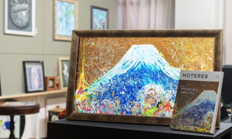 【月間HOTERES】1月15日発行の新年号表紙にHACKK TAG登録アーティストの作品が採用されましたのメイン画像