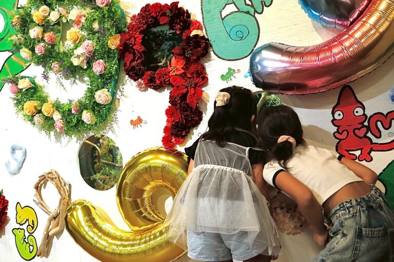 奈良いきものミュージアムが9月9日を「カメレオンの日」として独自に制定！しっぽの形から「9」を着想したユニークな記念日。展示やフォトスポットを通じて魅力を伝え、毎年祝う文化へ。のメイン画像