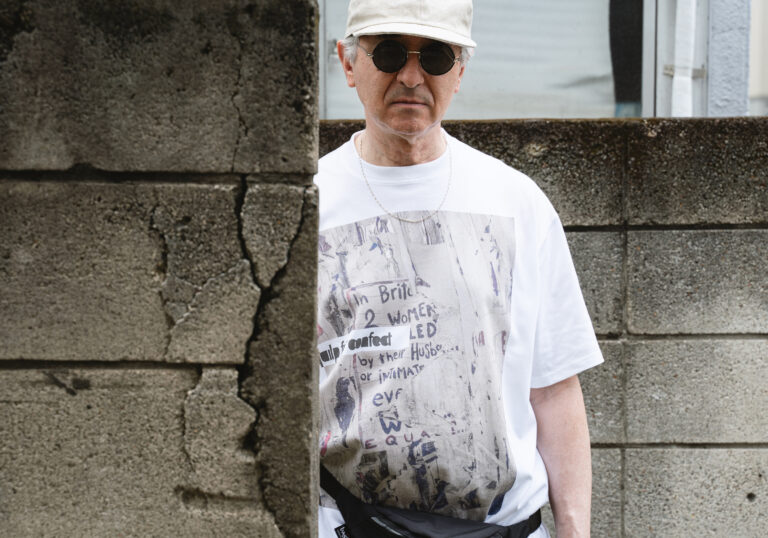 ロンドンに通い詰めたQUILP森下氏の壁写真から厳選。CONFECTがTシャツを別注オーダー。のメイン画像