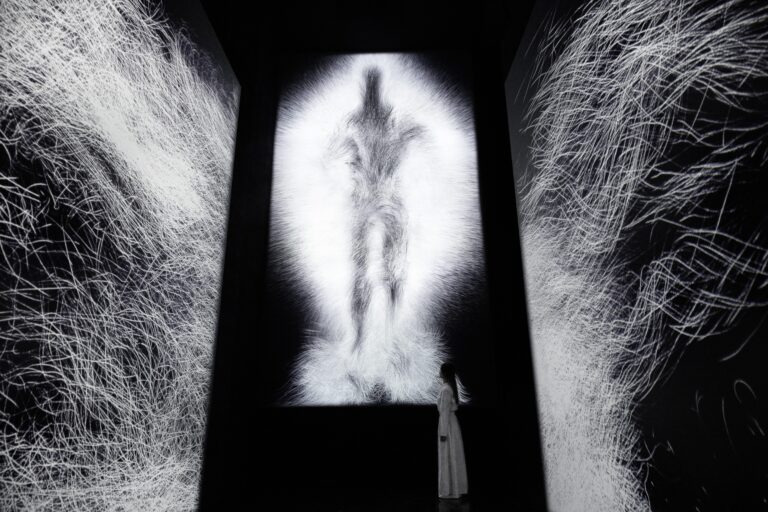 チームラボ、シンガポールの常設展「teamLab Future World」にて、新たな作品を、1月17日(金)より期間限定で公開のメイン画像