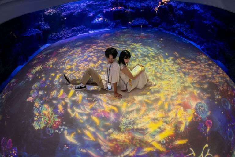 台湾の都市型水族館「Xpark」に、ネイキッドが演出を手がけた新作の没入型海洋アート空間が誕生のメイン画像