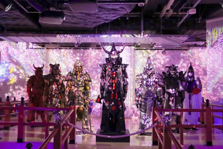 アトアに石井竜也氏が来館！作品展「龍ノ国」を記念した特別トークイベントを開催します【神戸の水族館｜アトア】のメイン画像