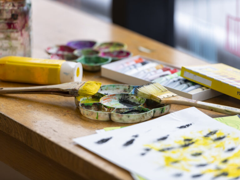 国立がん研究センター東病院連携ホテル三井ガーデンホテル柏の葉パークサイド無料で楽しめるパラアート展『HAPPY SMILE ART in 三井ガーデンホテルズ』を初開催のメイン画像