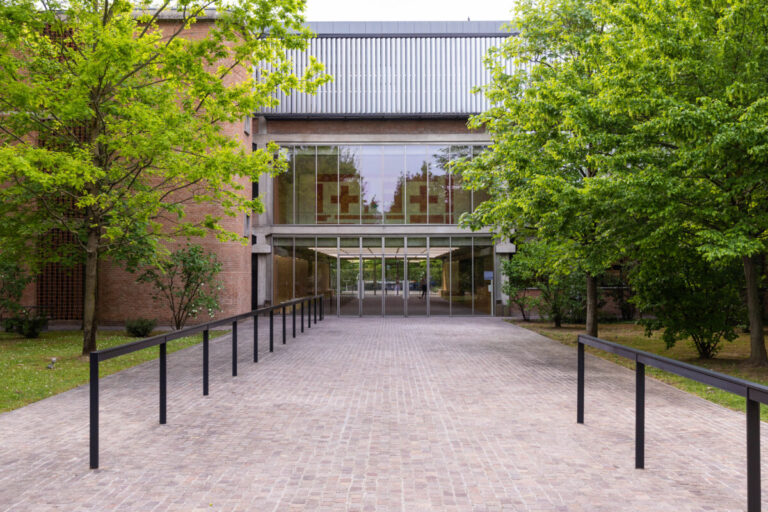 マックスマーラ「マックスマーラ・アート・プライズ・フォー・ウィメン」巡回型の国際アワードへ移行のメイン画像